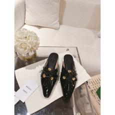 Bottega Veneta flat shoes